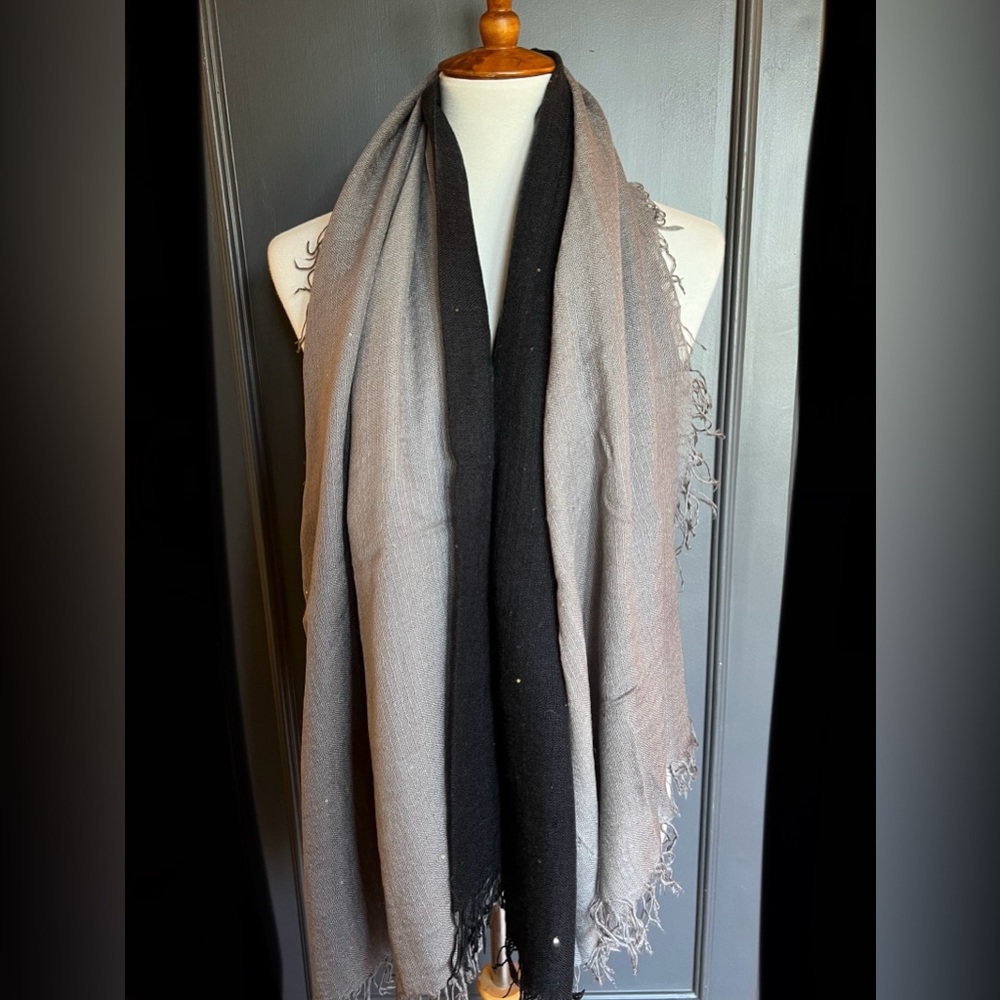 New Auth Chan Luu Dip Dyed Sequins Cashmere Silk Scarf Color: Black/Eiffel Towe